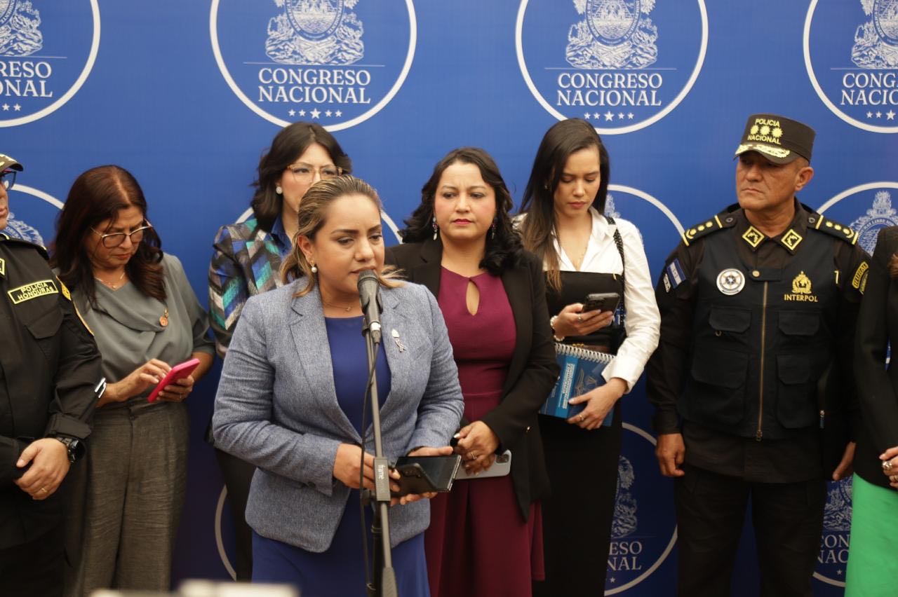 Legislativo, Policía y autoridades judiciales se unen contra el feminicidio